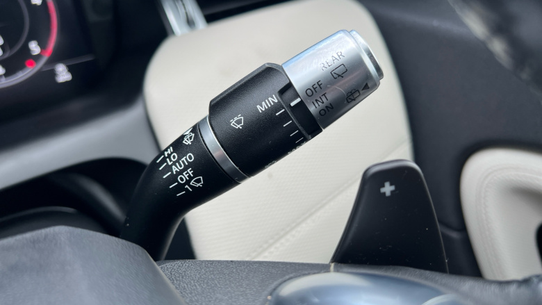 Land Rover Discovery Sport 2.0 D180 R-Dynamic SE 5dr Auto Diesel Station Wagon